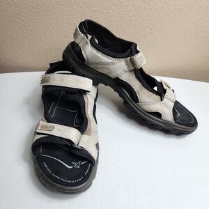 Ecco Womens |11-11.5| Offroad Beige/Black All Terrain Open Toe Sandals